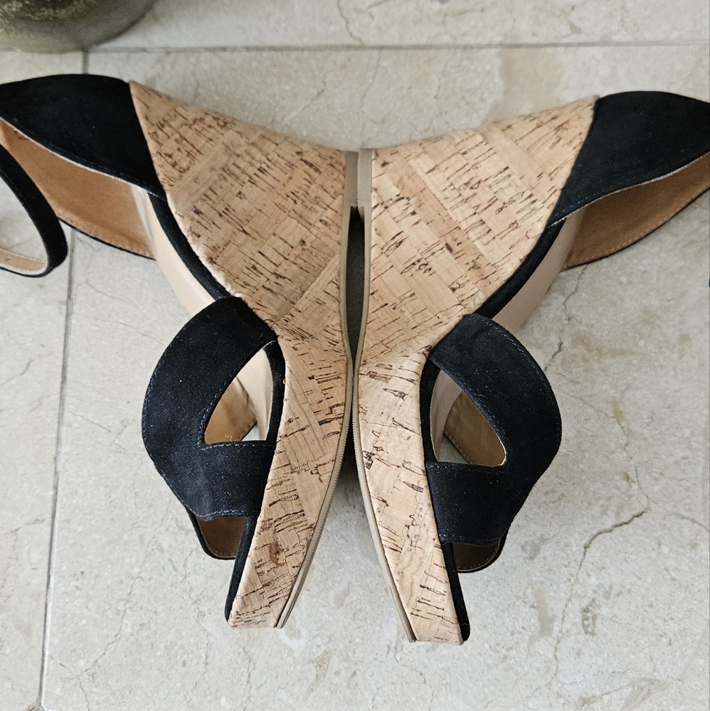 Material Girl Wedge - Picture 5 of 9